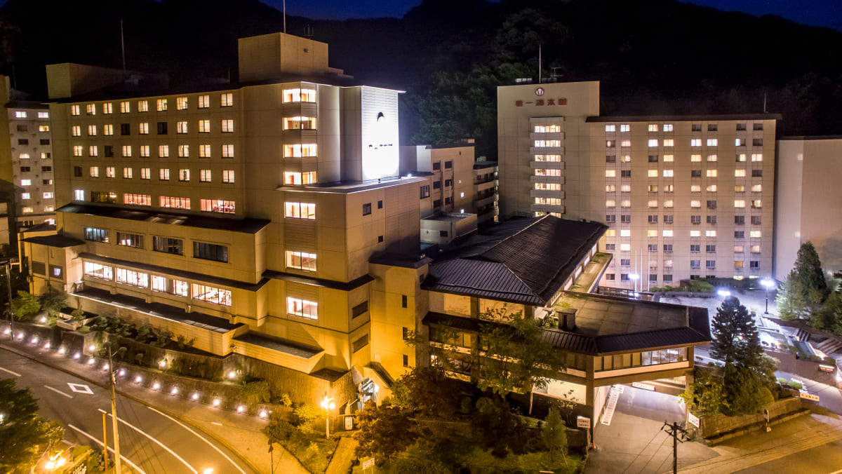 現在の第一滝本館の画像